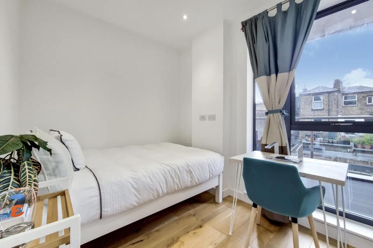 Luxury 2 Bed 2 Bath With Balcony New Build Apartment *South Central London* Eksteriør bilde